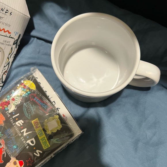 FRIENDS TV Show - DIY mug set - NWT - Picture 9 of 13